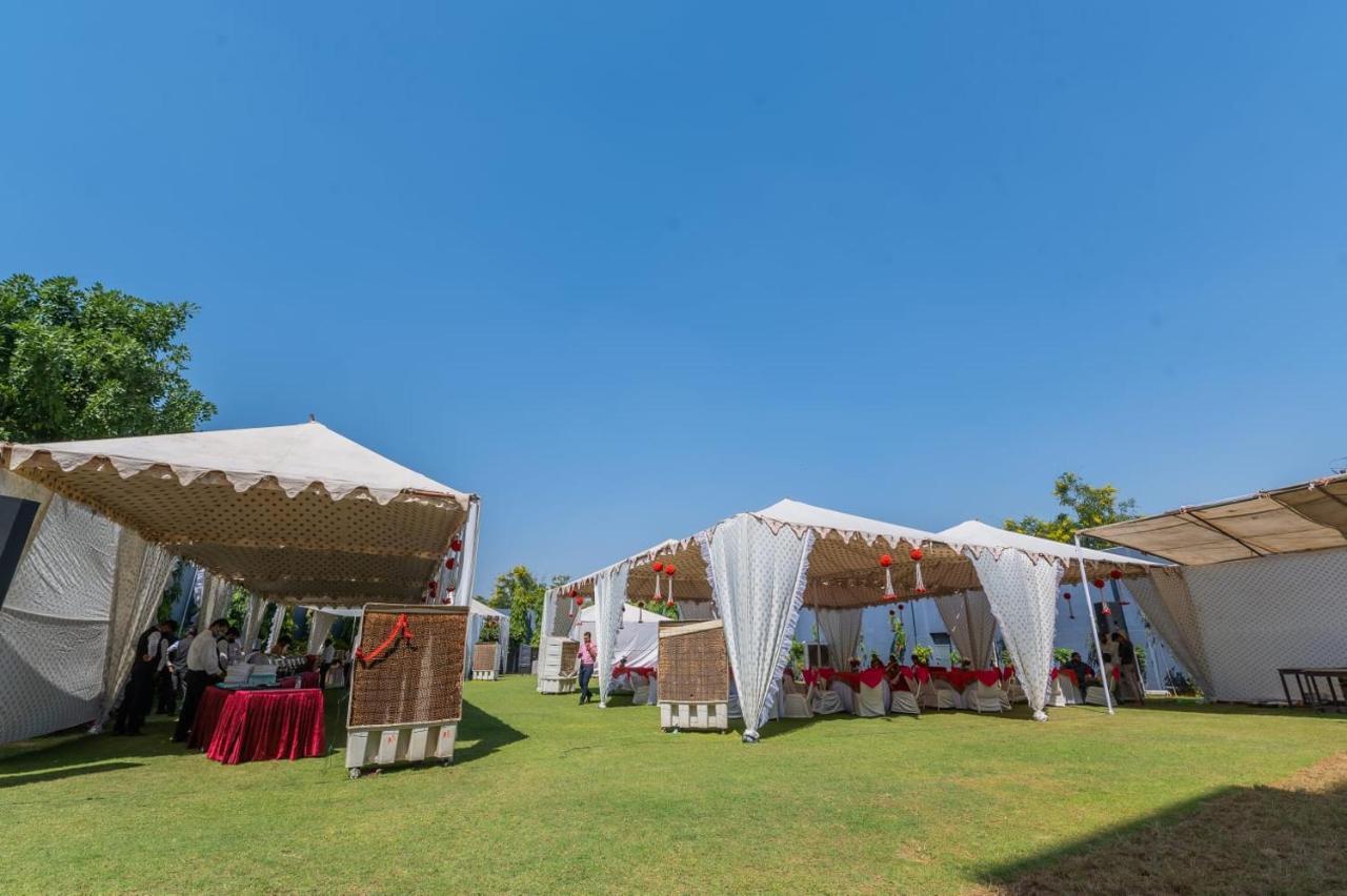 Hotel Prime Safari Jaipur Ngoại thất bức ảnh