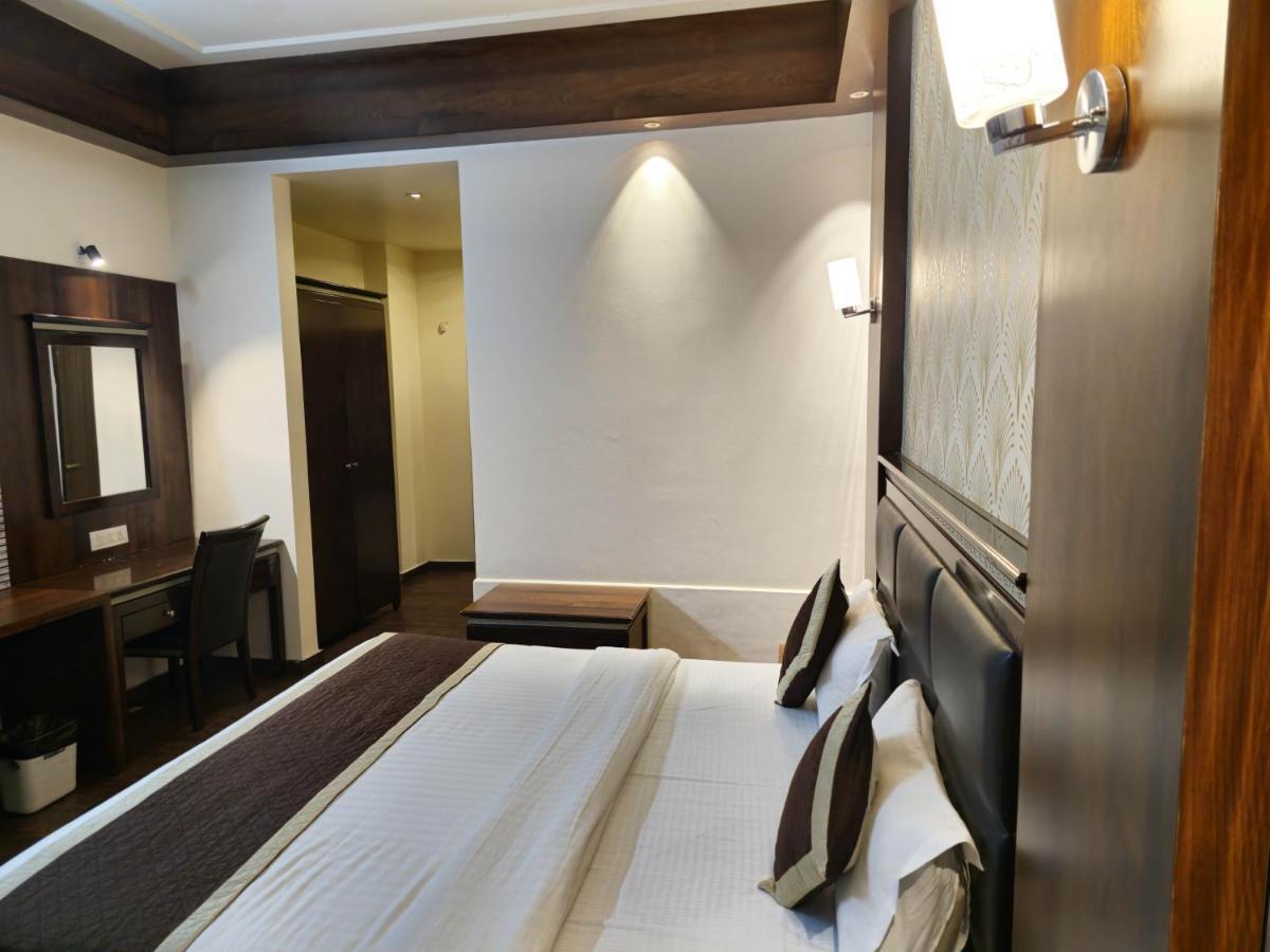 Hotel Prime Safari Jaipur Ngoại thất bức ảnh