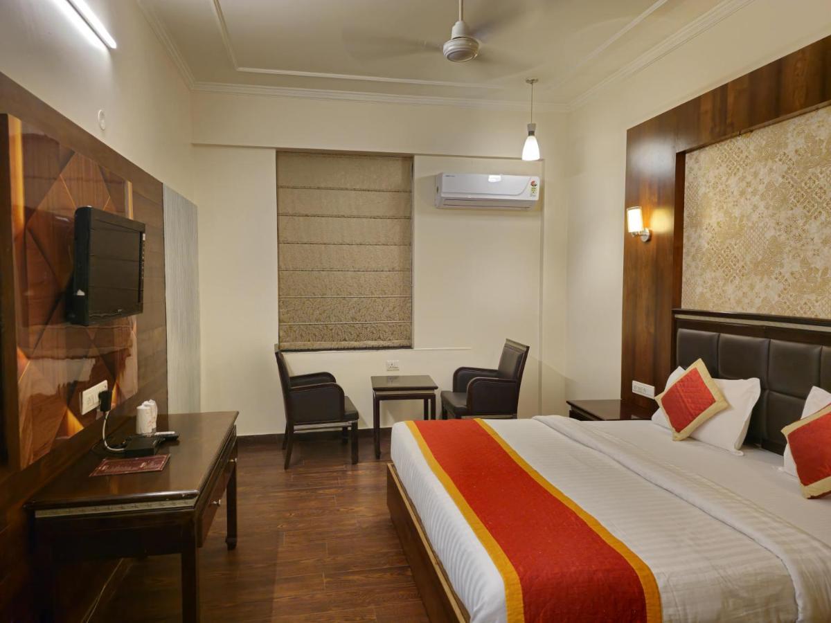 Hotel Prime Safari Jaipur Ngoại thất bức ảnh