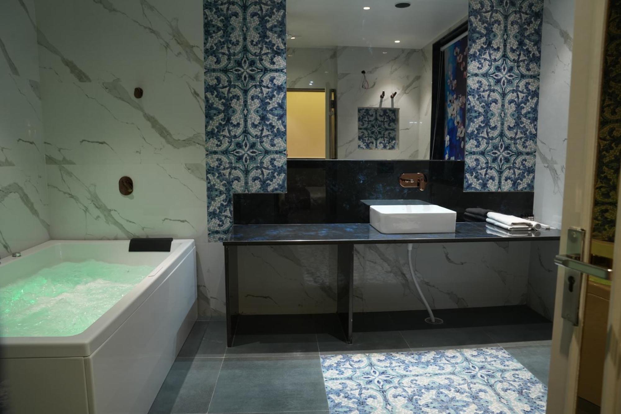 Hotel Prime Safari Jaipur Ngoại thất bức ảnh